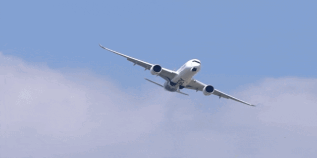 "Work & Travel – The Best of Both Worlds!